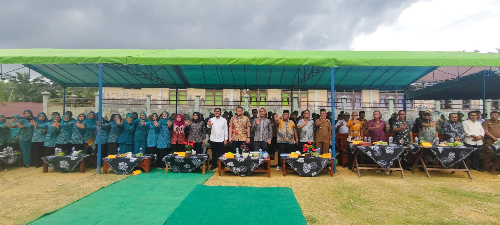 Kunjungan tim monitoring dan evaluasi tertib administrasi PKK desa Widodoren kecamatan sinunukan 